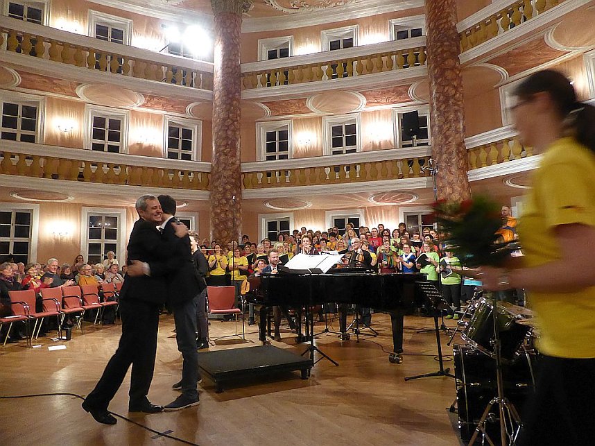 Thuringia Cantat & The String Company im Konzert