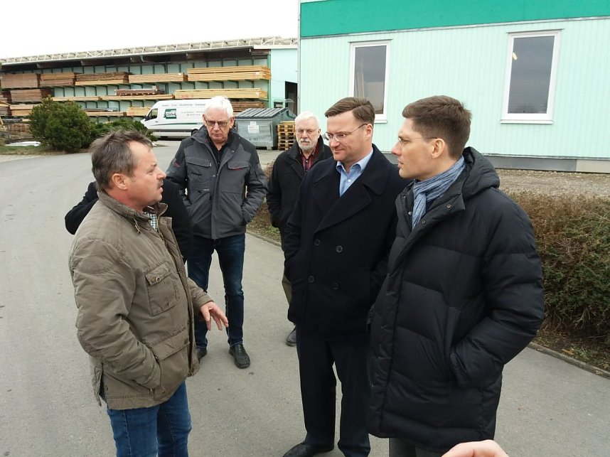 Ost- und Mittelstandsbeauftragter bei Firmenbesuch