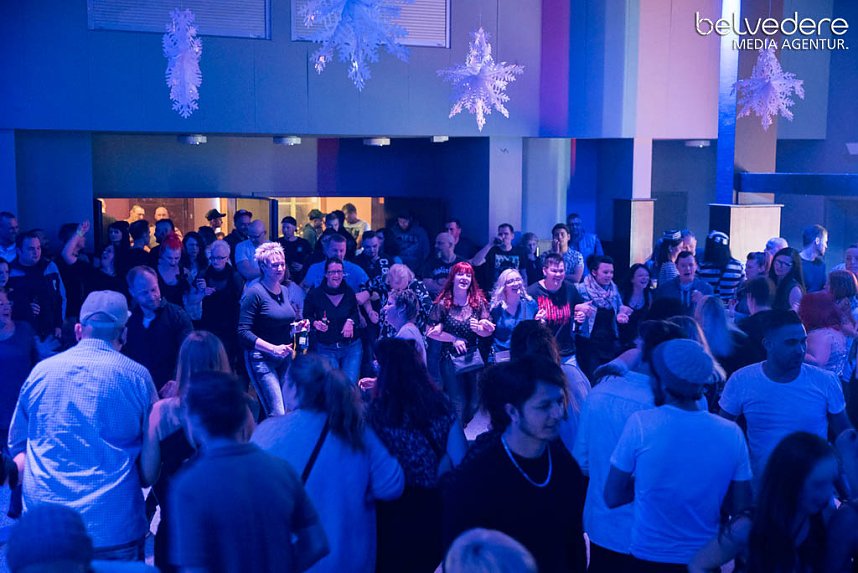 Party im Jugendclubhaus in Nordhausen - der Samstag