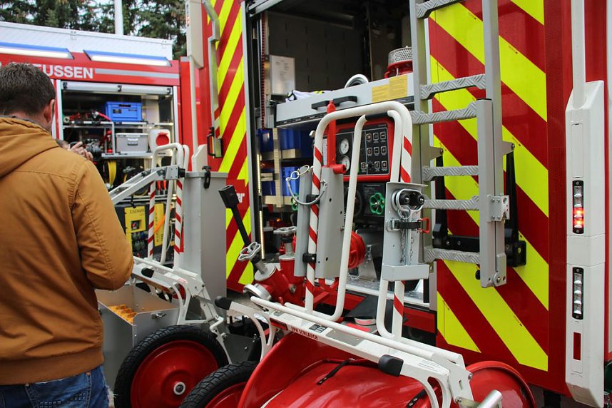 Vier Feuerwehrfahrzeuge f&uuml;r den Kyffh&auml;userkreis