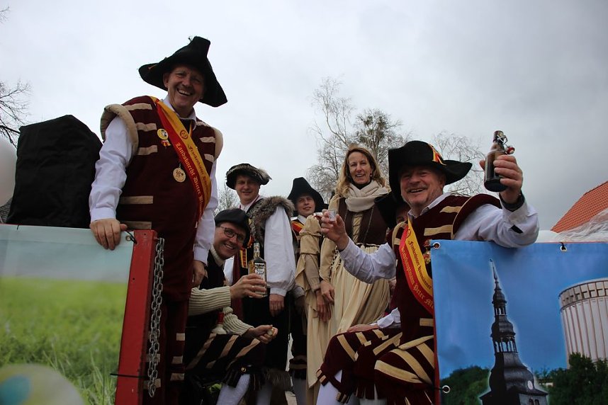 Narrenkappen flogen durch die Luft