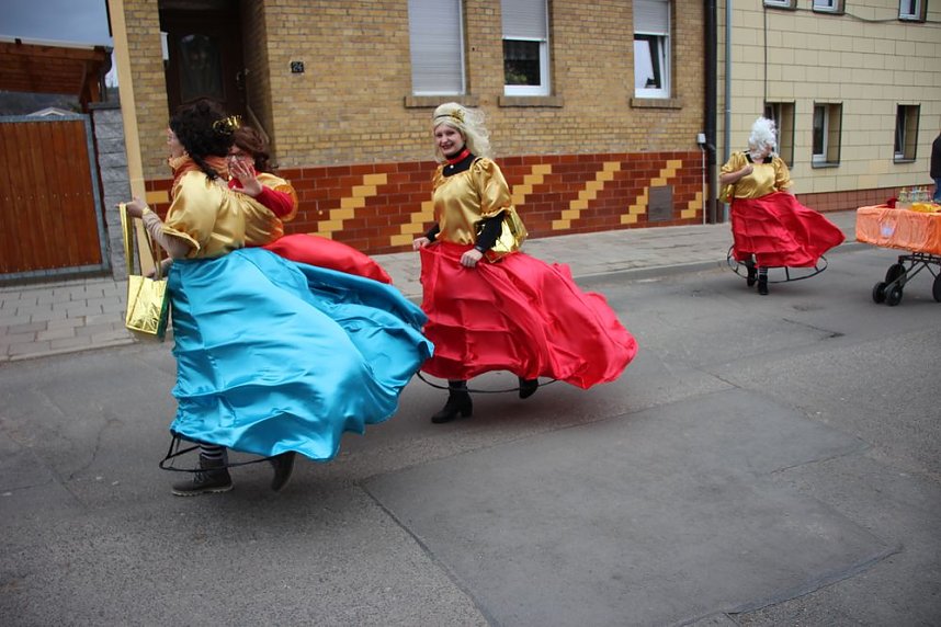 Narrenkappen flogen durch die Luft