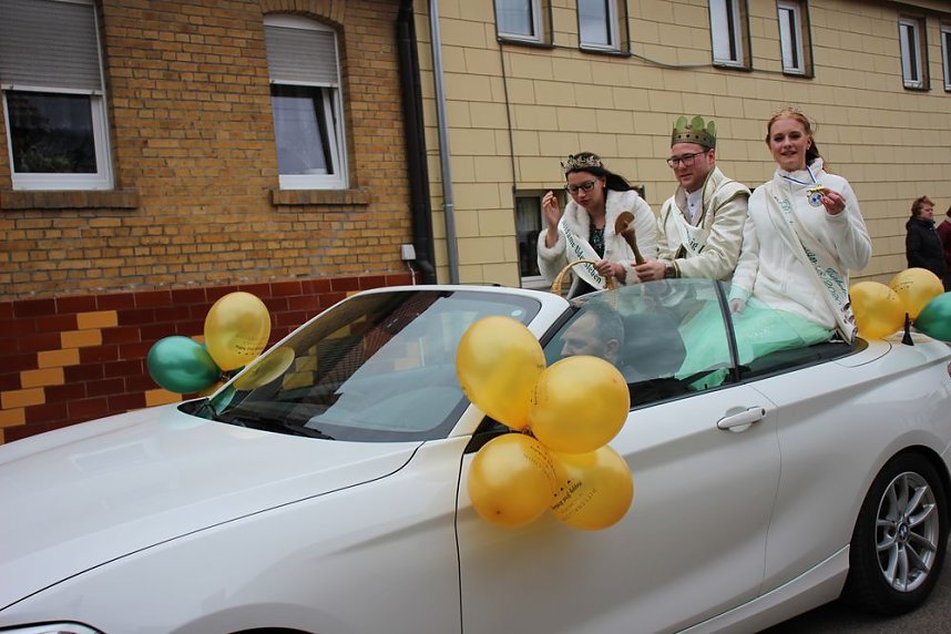 Narrenkappen flogen durch die Luft