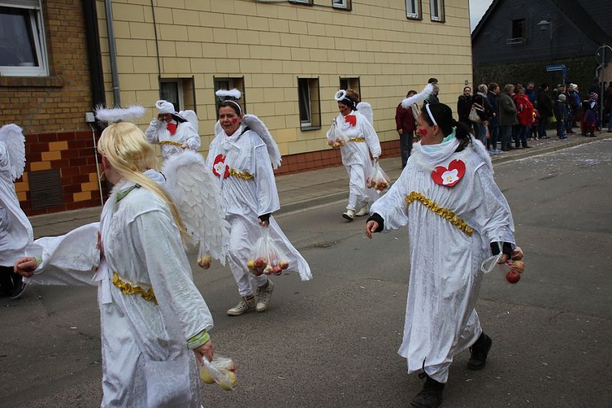 Narrenkappen flogen durch die Luft
