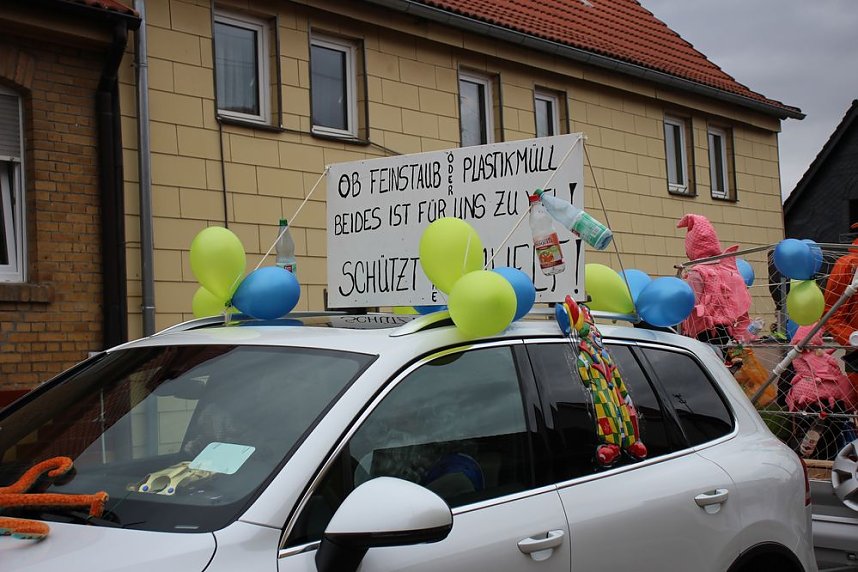 Narrenkappen flogen durch die Luft