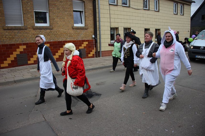 Narrenkappen flogen durch die Luft