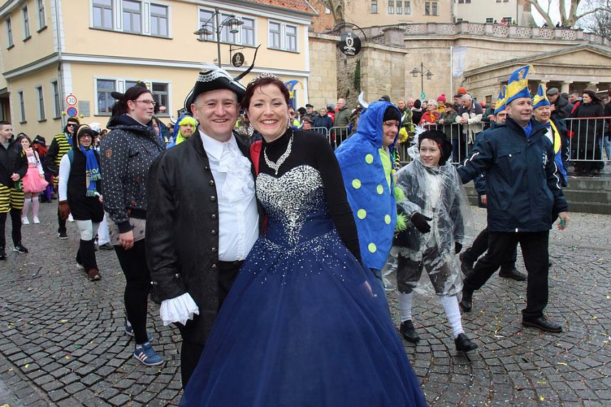 Rosenmontagsumzug nass gemacht