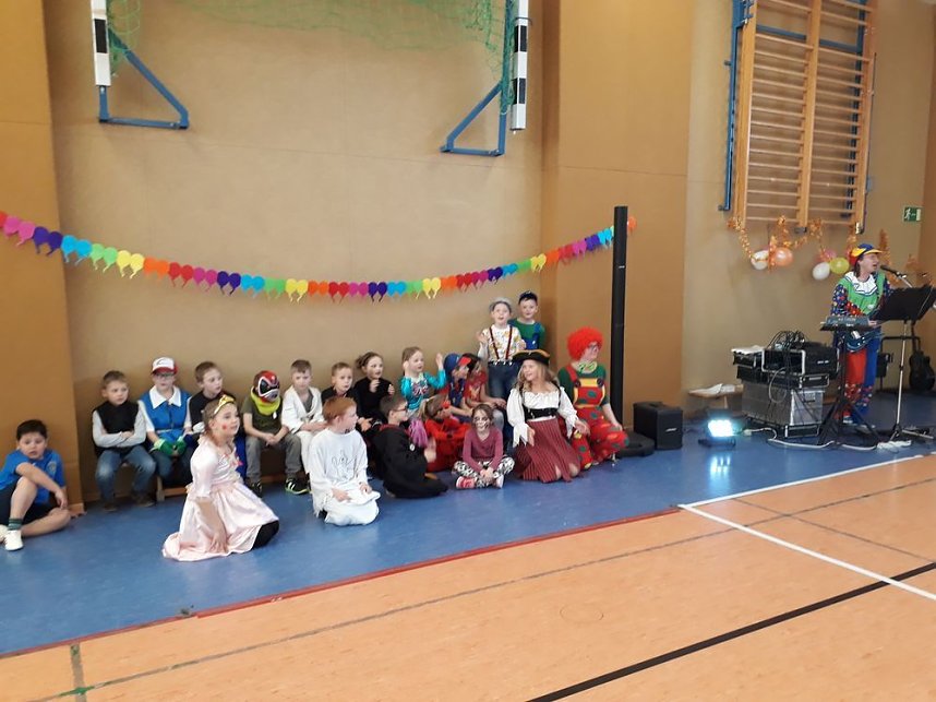 N&auml;rrischer Schulfasching im &Ouml;stertal