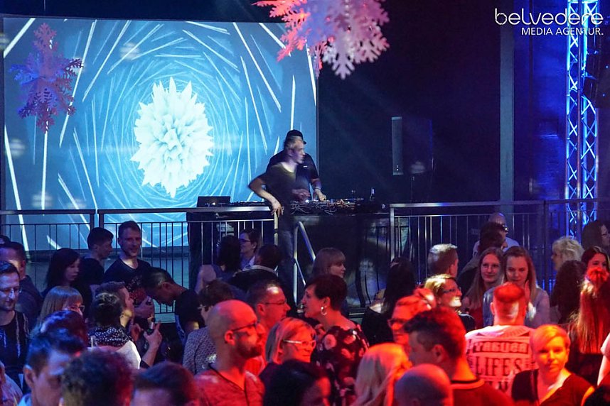 Party im Jugendclubhaus in Nordhausen - der Samstag