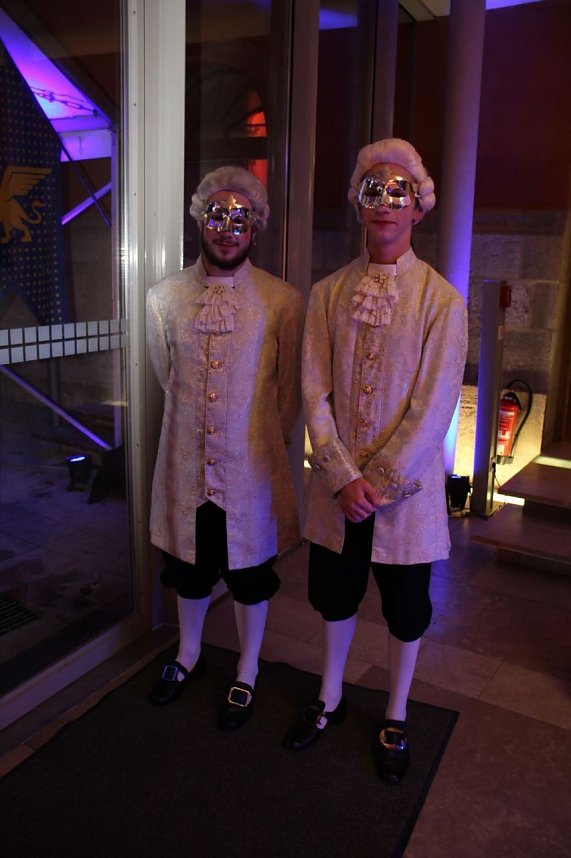 Venezianischer Maskenball