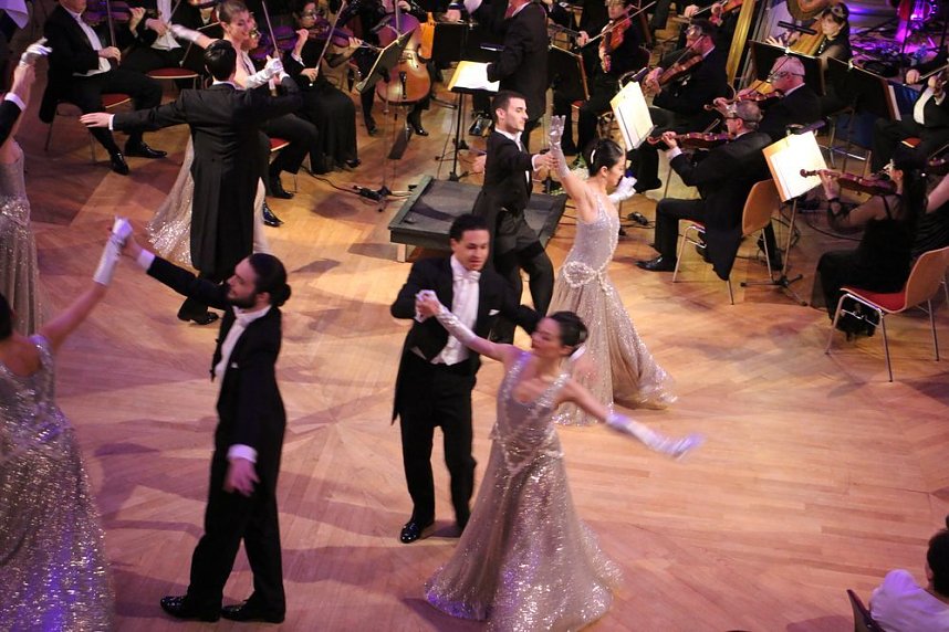 Venezianischer Maskenball