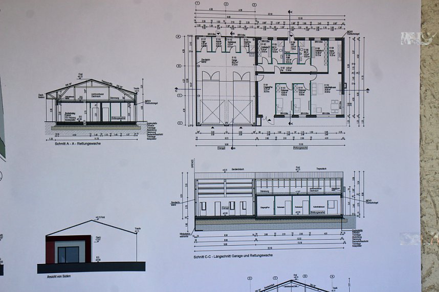 Spatenstich f&uuml;r neue Rettungswache