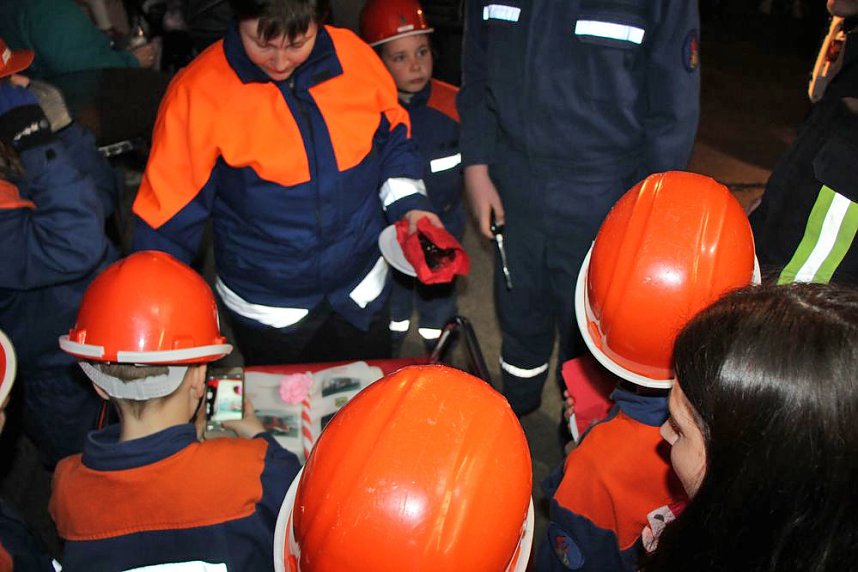 Freiwillige Feuerwehr pr&auml;sentierte HLF20