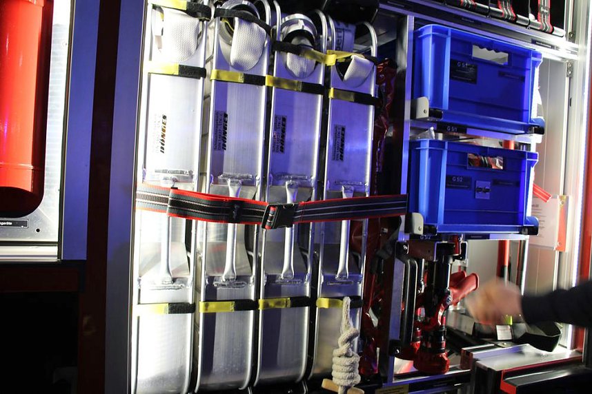 Freiwillige Feuerwehr pr&auml;sentierte HLF20