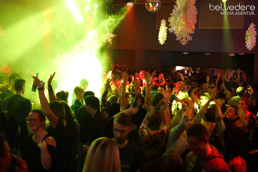 Party im Jugendclubhaus in Nordhausen - der Samstag