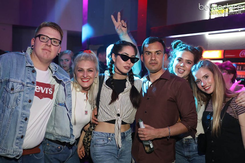 Party im Jugendclubhaus in Nordhausen - der Samstag