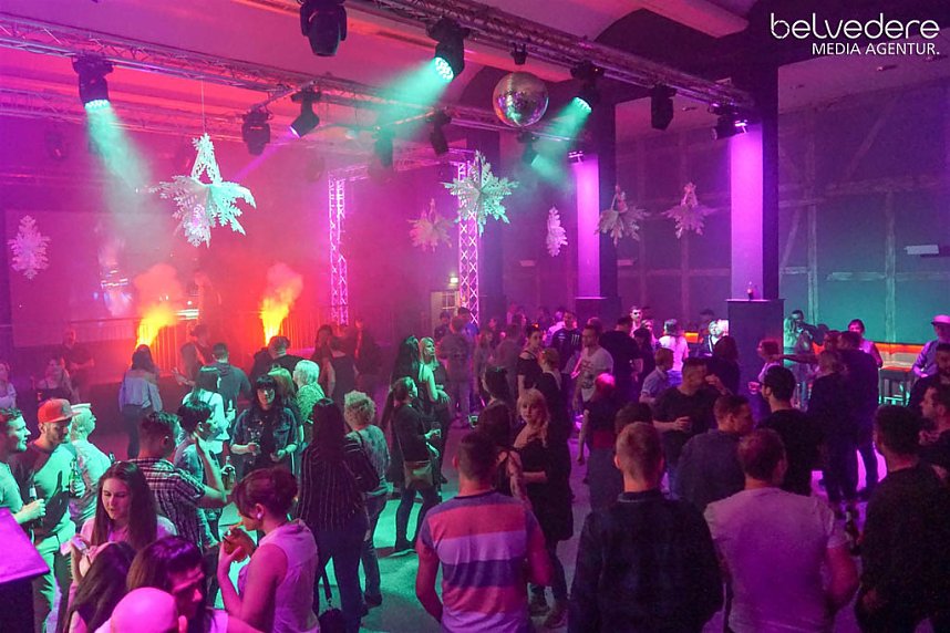 Party im Jugendclubhaus in Nordhausen - der Samstag