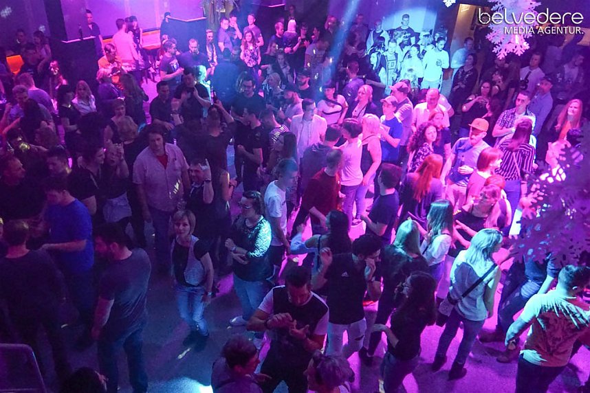 Party im Jugendclubhaus in Nordhausen - der Samstag