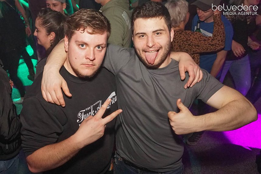 Party im Jugendclubhaus in Nordhausen - der Samstag