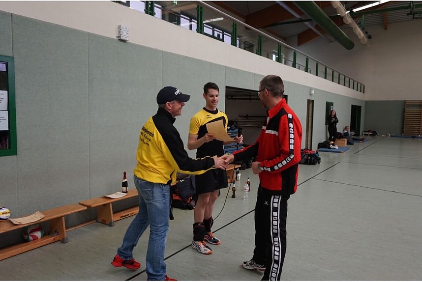 Abschluss beim Volleyball