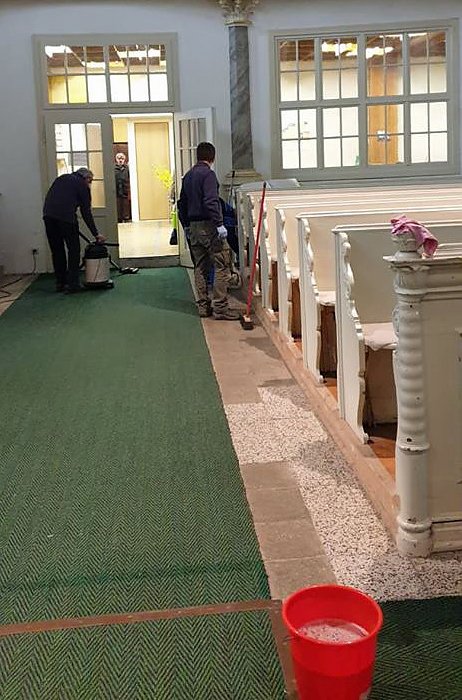 Kirche blitzblank geputzt