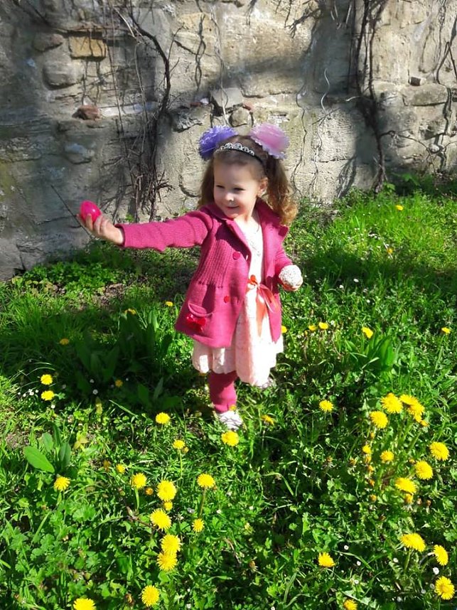 Ostereier im Pfarrgarten