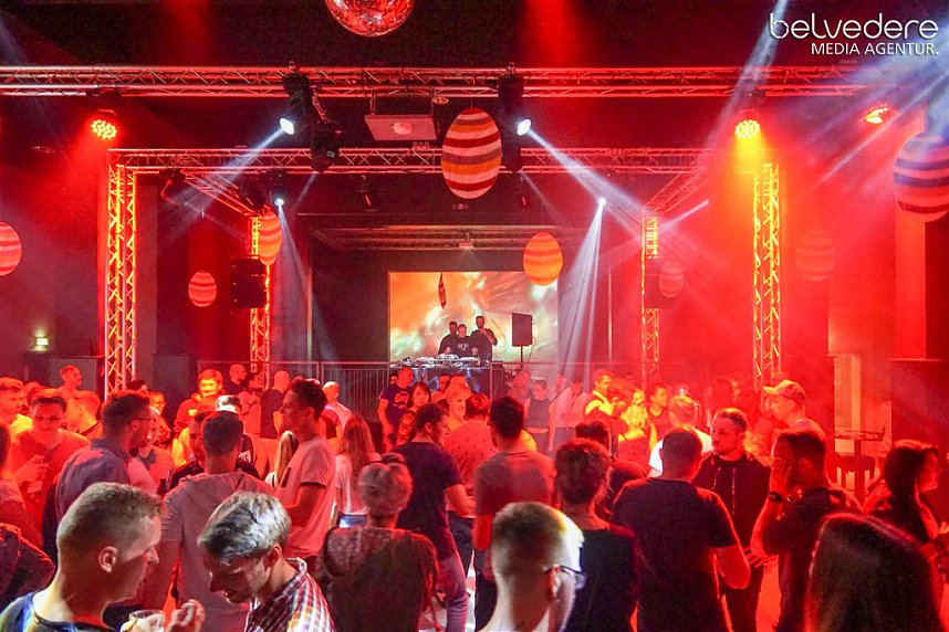 Party im Jugendclubhaus in Nordhausen - der Samstag