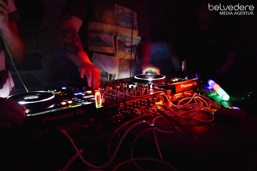 Party im Jugendclubhaus in Nordhausen - der Samstag