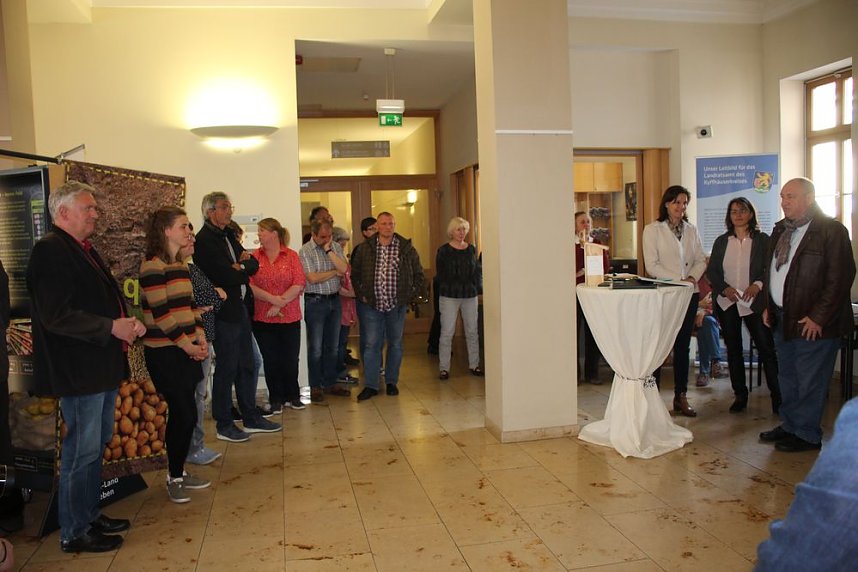 Rotmilan Wanderausstellung er&ouml;ffnet