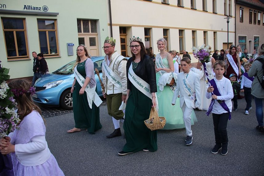 27. Fliederfest er&ouml;ffnet - Verabschiedung Fliederk&ouml;nigin