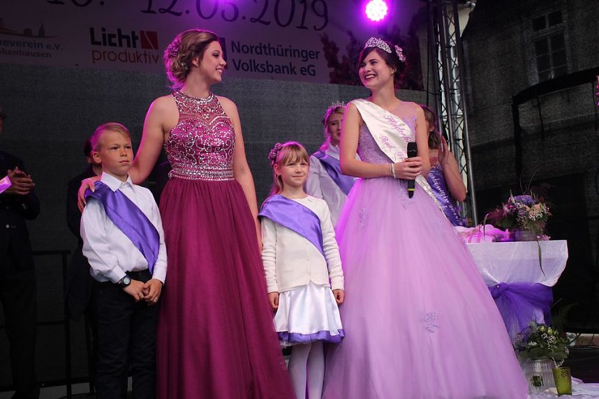 Wer ist die neue Fliederprinzessin?