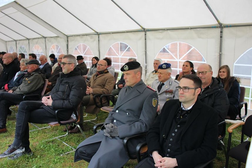 Vereidigung an neuem Ort