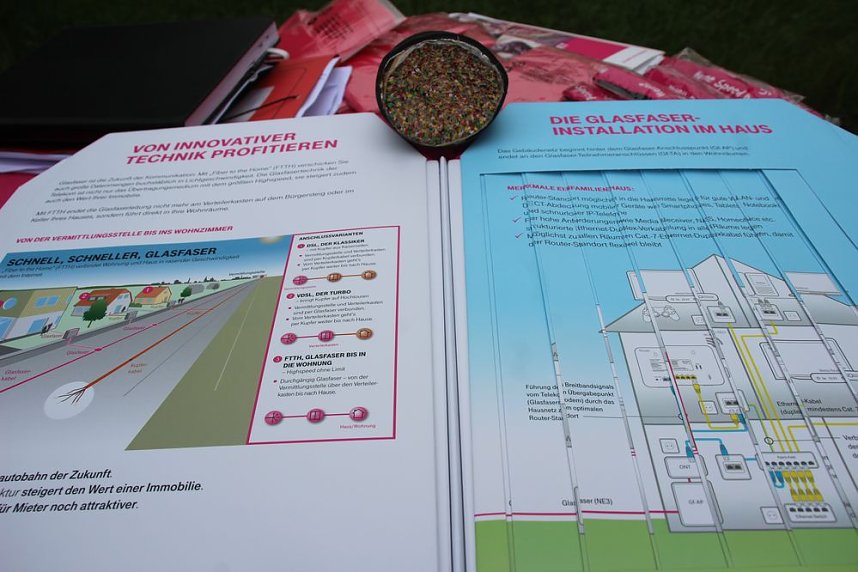 Offizieller Baustart zum gef&ouml;rderten Breitbandausbau