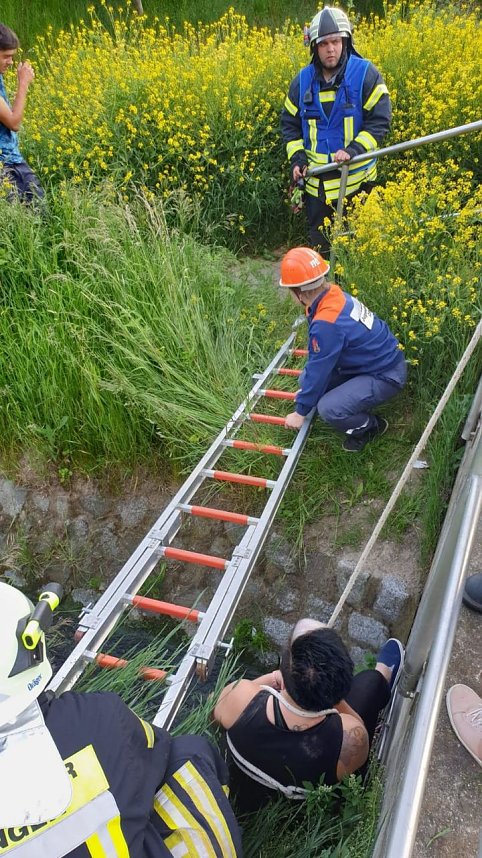 Tag der Berufsfeuerwehr in Clingen durchgef&uuml;hrt