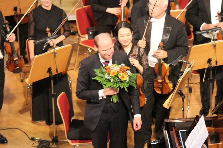Grandiose Er&ouml;ffnung der Liszt-Biennale