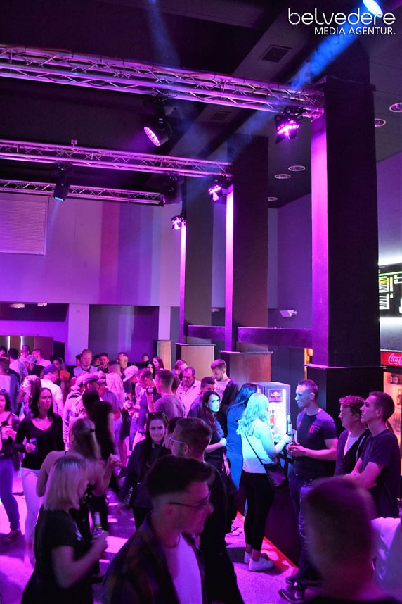 Party im Jugendclubhaus in Nordhausen - der Samstag
