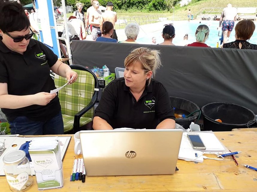 Tolle Summe erschwommen