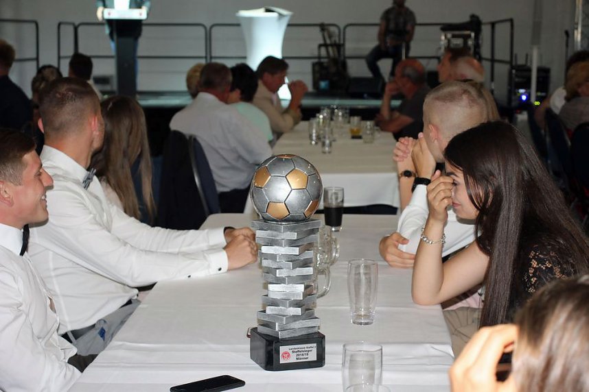 Fu&szlig;baller geehrt