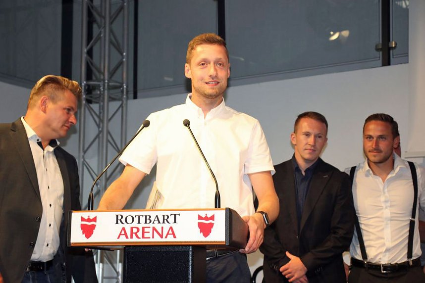 Fu&szlig;baller geehrt