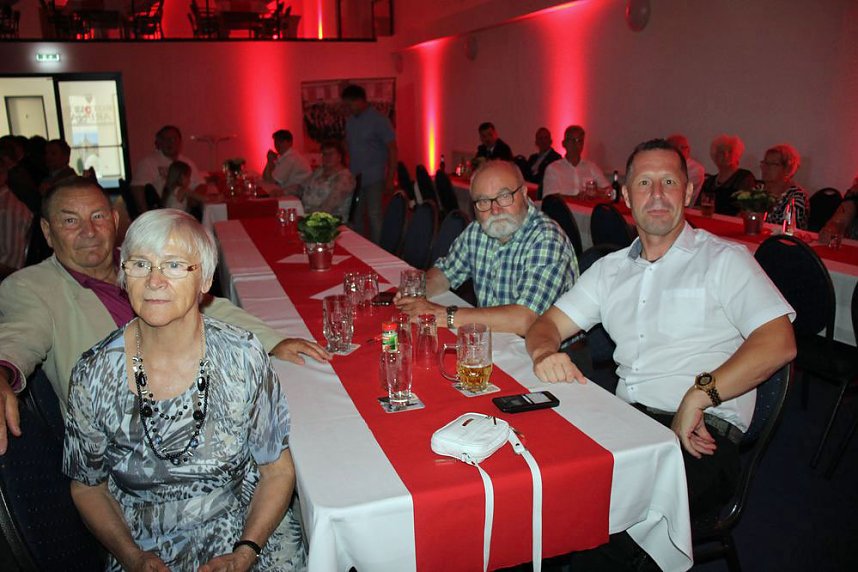 Lockere Gespr&auml;chsrunden zum Jubil&auml;um