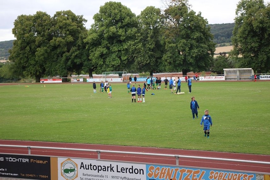 Fu&szlig;ballferienschule &ouml;ffnete Pforten