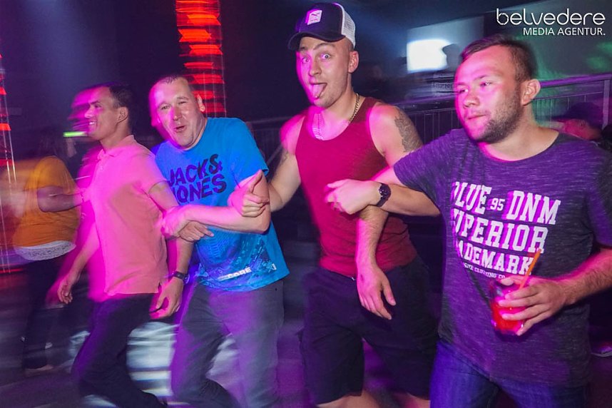 Party im Jugendclubhaus in Nordhausen - der Samstag