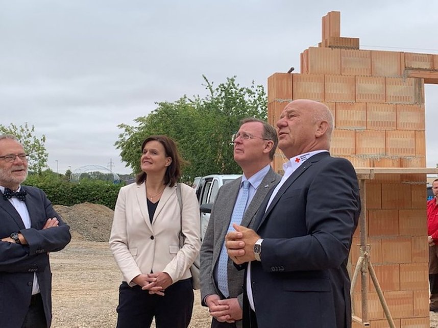 Baustelle der Rettungswache besucht