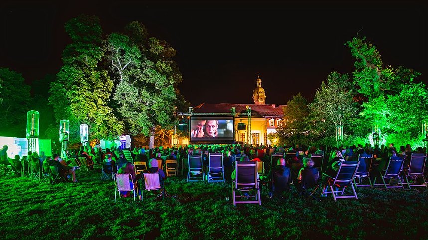 4. Sondersh&auml;user Schlosskino