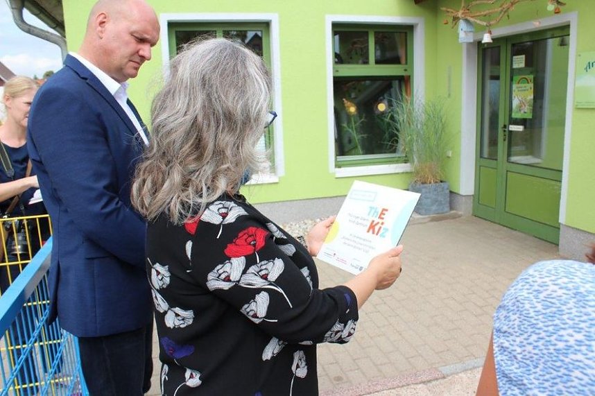 Als Th&uuml;ringer Eltern Kind Zentrum geehrt