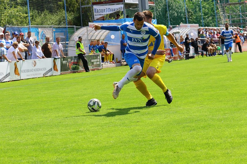 Wacker gewinnt 8:0 gegen Bischofswerda