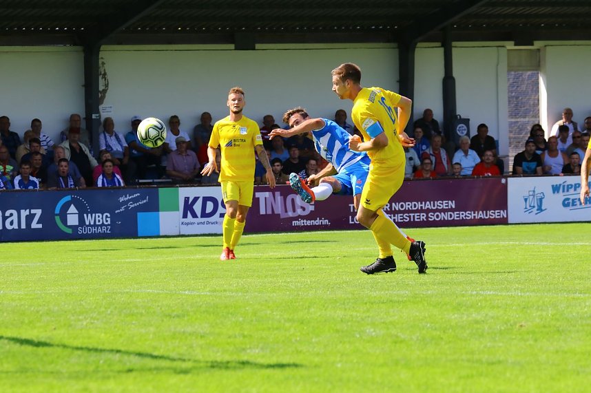Wacker gewinnt 8:0 gegen Bischofswerda