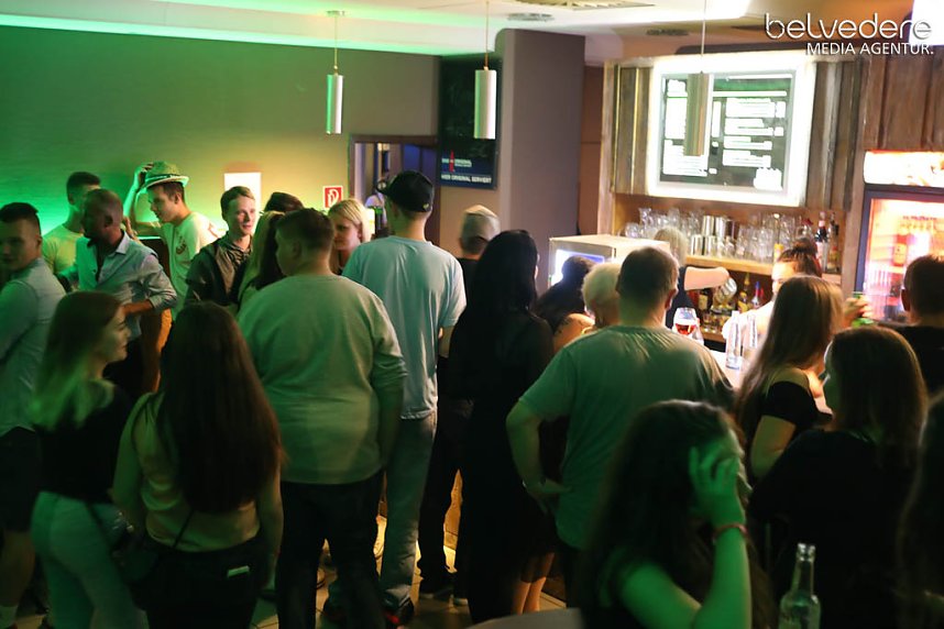 Party im Jugendclubhaus in Nordhausen - der Samstag