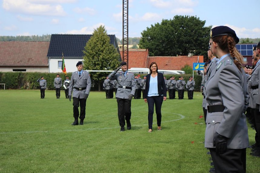 Feierliche Vereidigung in Berka