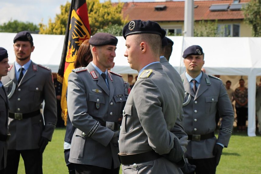 Feierliche Vereidigung in Berka